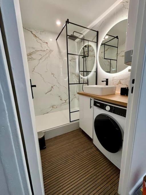 Joli Appartement Renove Incluant Parking A 10 Min De Paris น็องแตร์ ภายนอก รูปภาพ